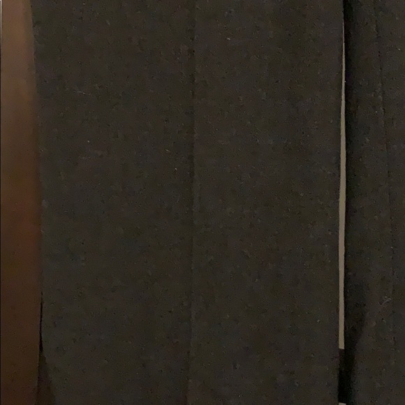 Grey wool Elie Tahari pant.  Never worn. Lined. - Picture 9 of 12